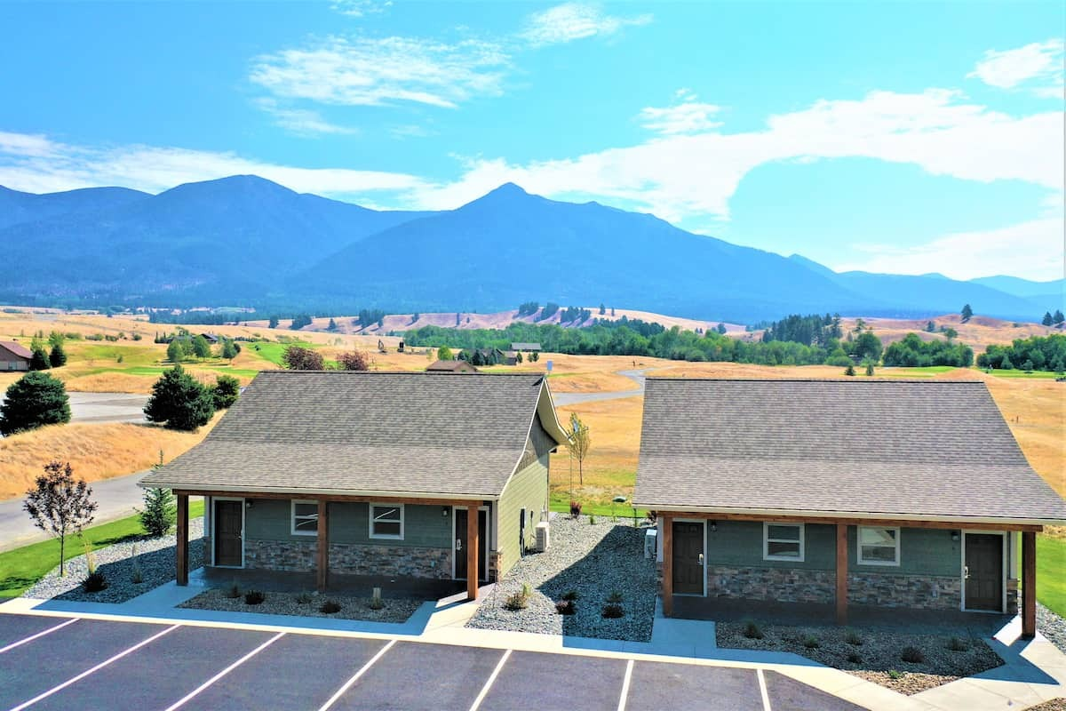 Living Beside a Golf Course in Montana: The Indian Springs Experience